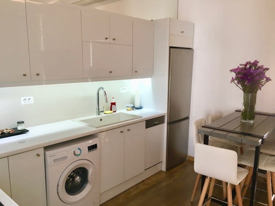 airbnb kitchen mykonos