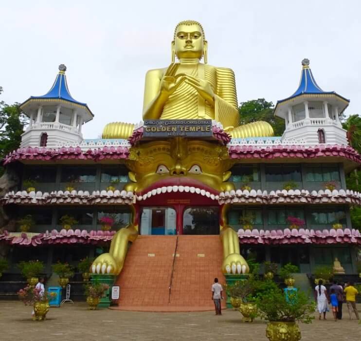 Dambulla Golden Temple 6 days in Sri Lanka