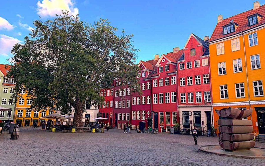 colorful homes in Copenhagen