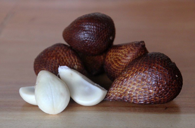 snake fruit whole and just the white fruit