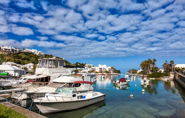 Boats in a marina in Bermuda. a perfect place for a digital nomad 