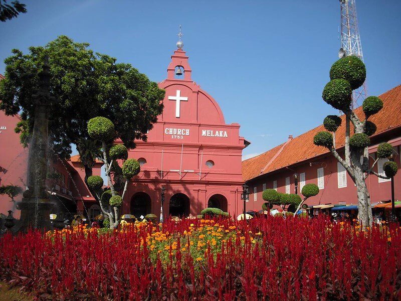 the red Duch Christ Church in Malacca is a historical place in Malaysia