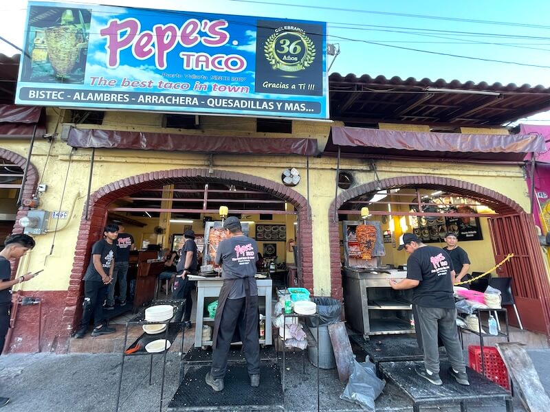Pepe's Tacos in 5 de Diciembre Puerto Vallarta getting reading for the night