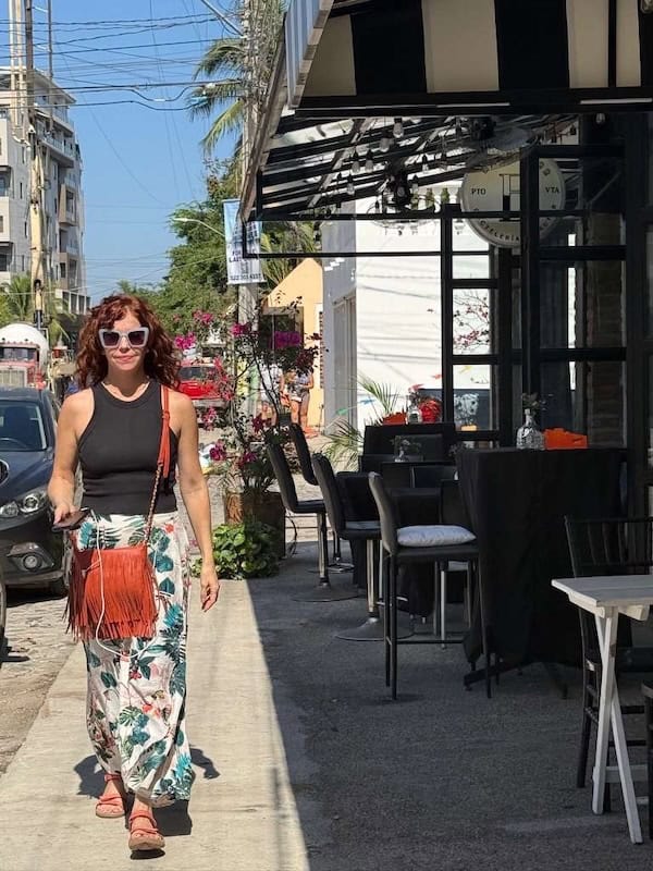 Versalles Puerto Vallarta: A Neighborhood Guide for Visitors & Long Stays